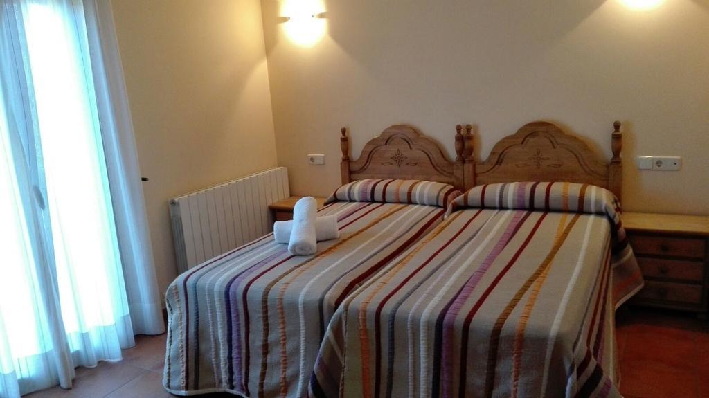 Hostal La Vega Peralejos Екстериор снимка
