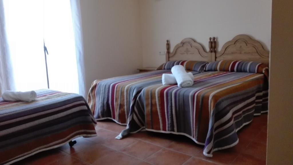 Hostal La Vega Peralejos Екстериор снимка