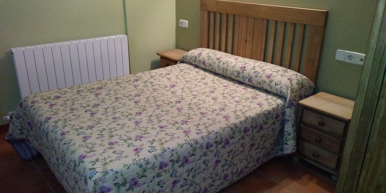 Hostal La Vega Peralejos Екстериор снимка